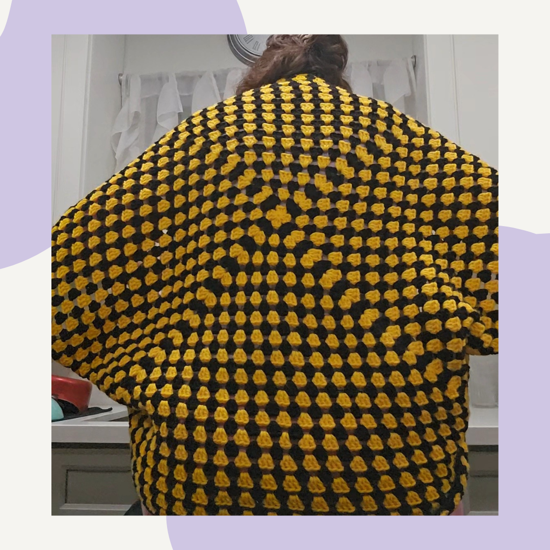 Oversized Granny Square Shrug - Black & Gold Stripes L - 2XL